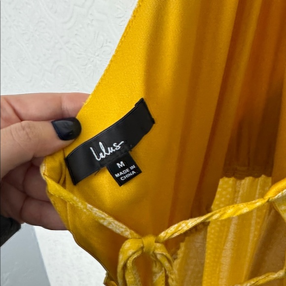 Lulus Bayside Breeze Yellow Multi Print Halter Maxi Dress medium Sunny Summer - Picture 8 of 8